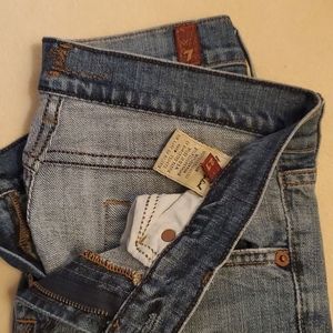 [SOLD] 7 For All Mankind Jeans